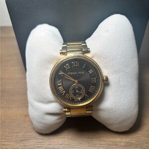 Michael Kors Elegant Gold and Black Watch